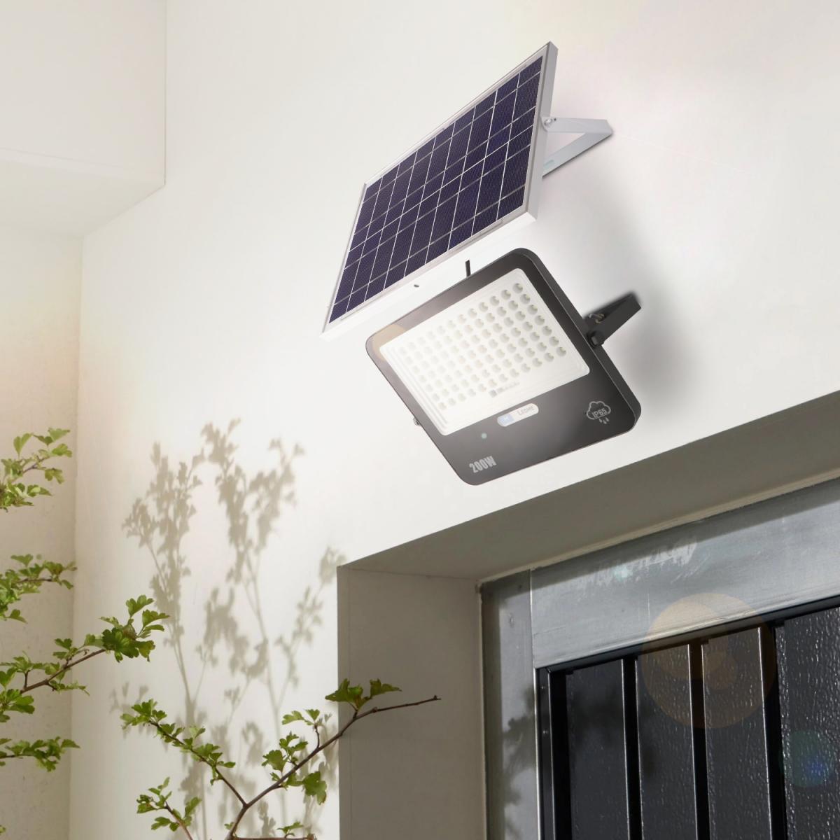 Foco Proyector Led Solar Milan 200W